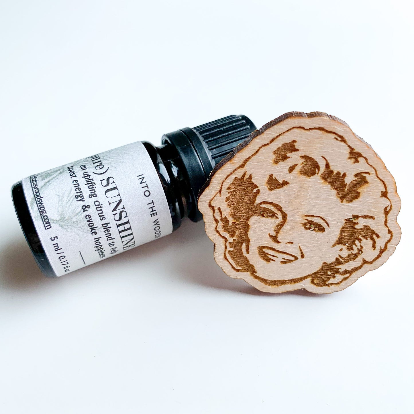 Rose Nylund - Golden Girls Car Vent Diffuser + 5 ml Essential Oil Blend